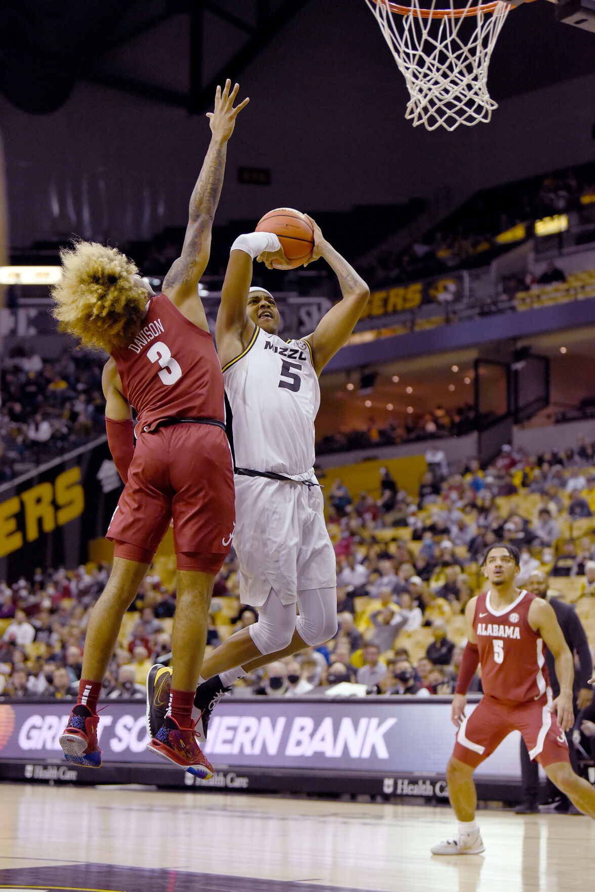 Missouri redshirt junior Jarron Coleman attempts a field goal